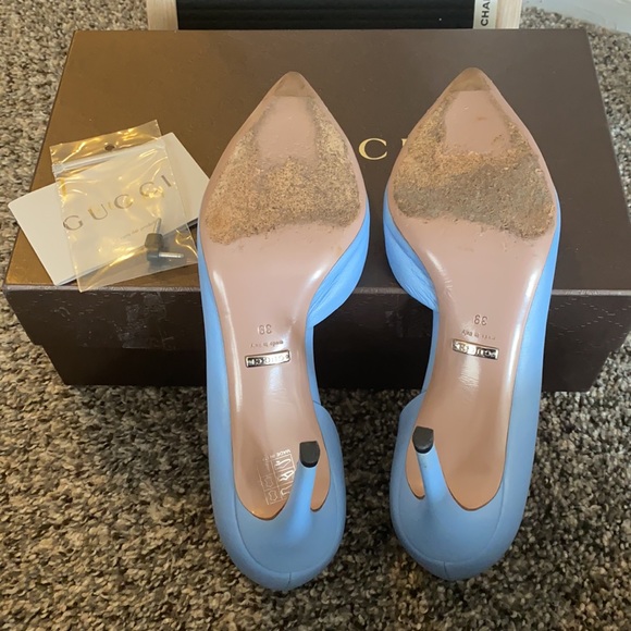 🌐 Gucci Malaga Kid Silver Studded Heels 🌐 - Picture 7 of 9